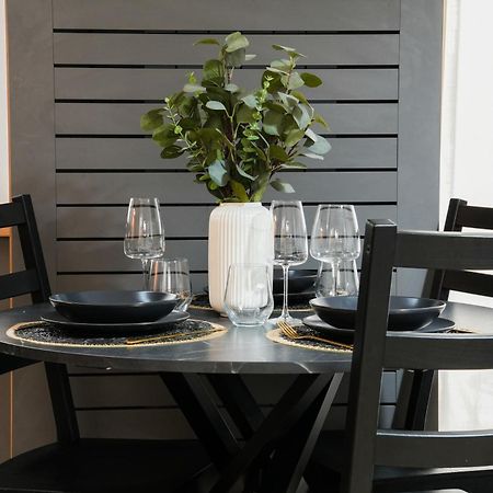Sara - Stylish Apt With Balcony Near Piata Obor Bucureşti Exterior foto